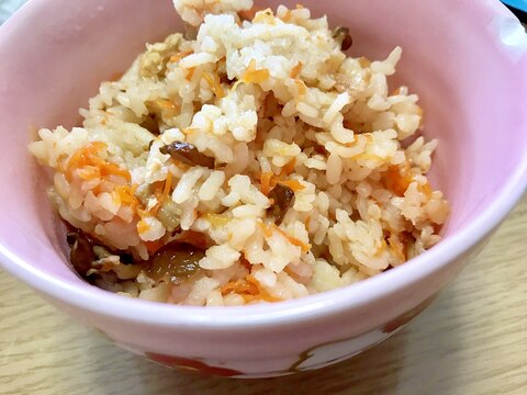 なめこの炊き込みご飯